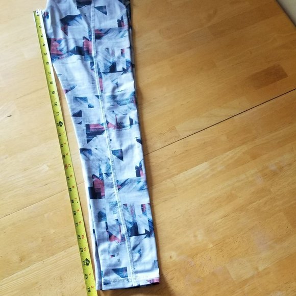 VARLEY Hayworth 7/8 Tights Leggings in Multi-Print - Picture 10 of 15